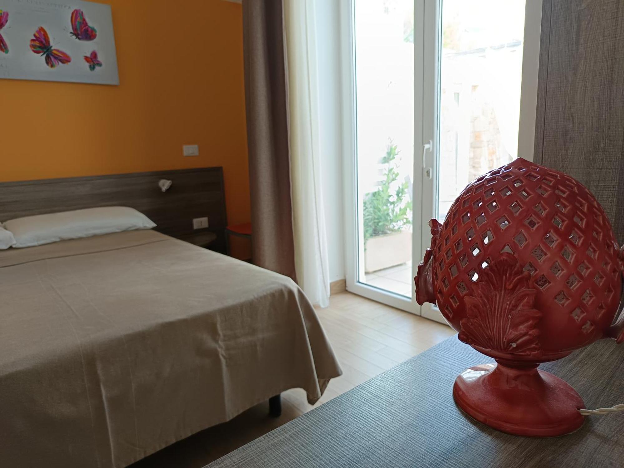 La Giara Resort Torre San Giovanni Ugento Bagian luar foto