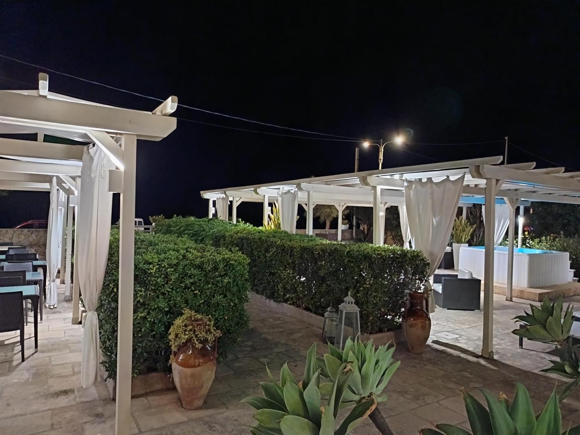 La Giara Resort Torre San Giovanni Ugento Bagian luar foto