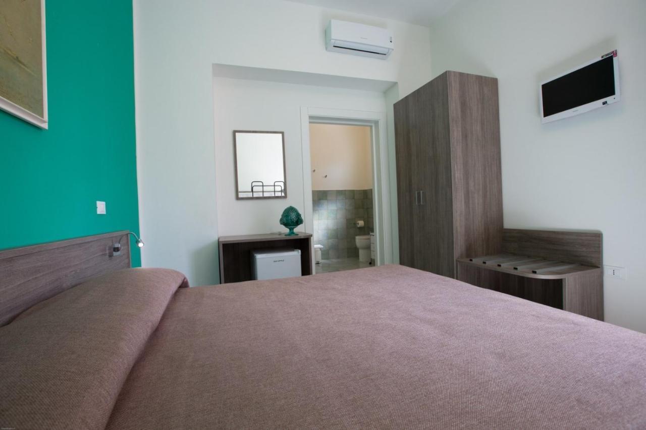 La Giara Resort Torre San Giovanni Ugento Ruang foto